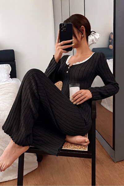 Biraltı Moda Σετ γυναικεία πιτζάμα με μακρύ μανίκι και λεπτομέρεια από δαντέλα