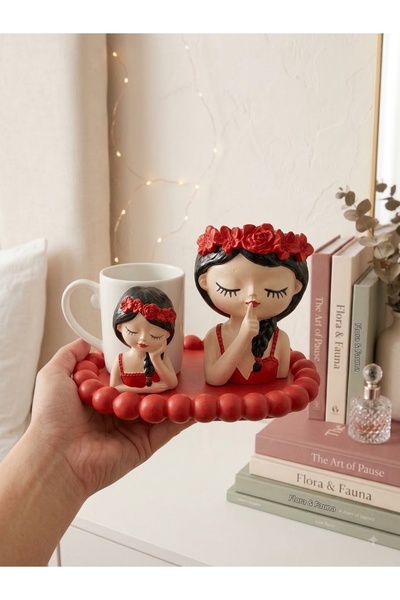 sutasarimevi Handmade Pink Flower Girl Themed Porcelain Cup and Presentation ...