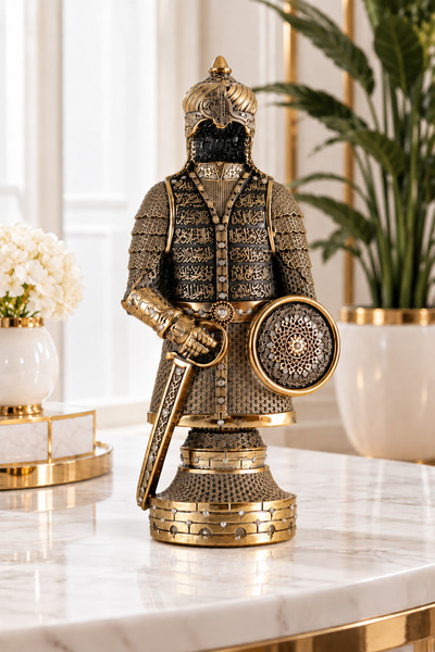 Güncel Vitrin Zirkon Taşlı Gold Fetih Zırhı Biblo 33 cm