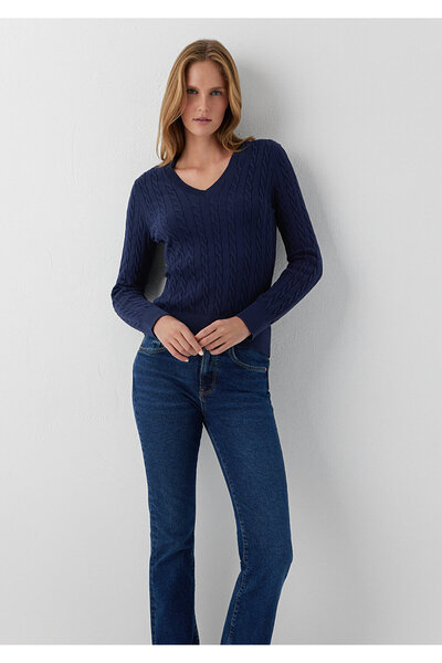 Mavi V Yaka Lacivert Triko Slim Fit / Dar Kesim 1710911-70492