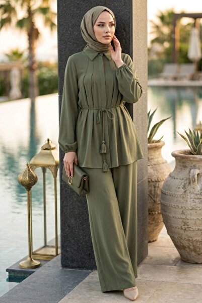 Neva Style Shirt Collar Tie Detail Khaki Hijab Suit 26190Hk