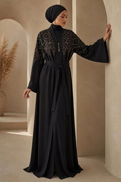 Neva Style فستان تشيتيشر أسود بحزام وتطريز متماثل 29143S