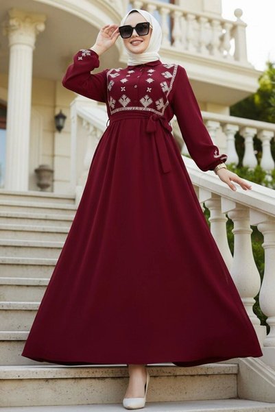 N.S NEVA STYLE فستان تشيتكور باللون العنابي مع تفاصيل مطرزة 10317BR