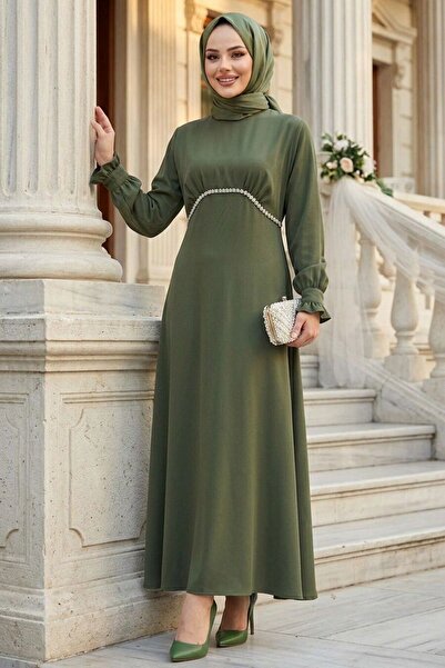 N.S NEVA STYLE Boncuk Detaylı Haki Tesettür Saten Abiye Elbise 62471HK