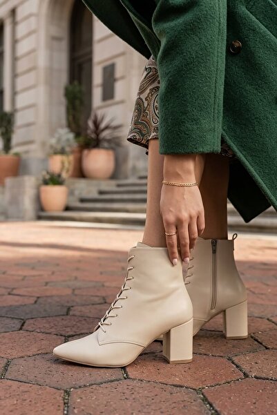 DİVOLYA Eliz Beige Pointed Toe (7cm) Heeled Lace-Up Casual Women's Boots