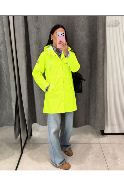 T Rain معطف واق من المطر للنساء باللون الأصفر النيون Stay Dry