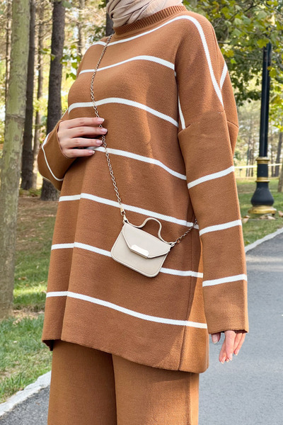 Tesettür Dünyası Striped Knitwear Set Tsd220905 Brown