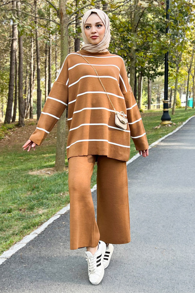 Tesettür Dünyası Striped Knitwear Set Tsd220905 Brown