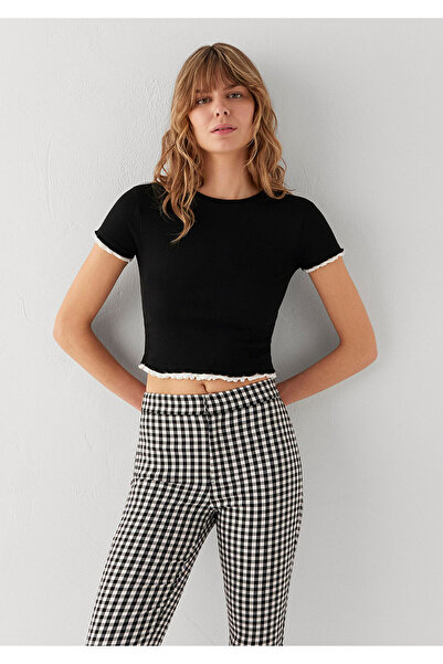 Mavi Black Crop T-Shirt with Piping Detail Fitted / Bodycon Cut 1614357-900