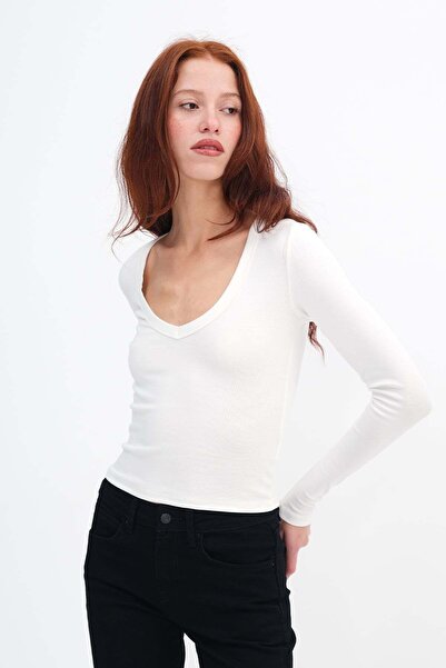 Addax V-Neck Basic Blouse B0425