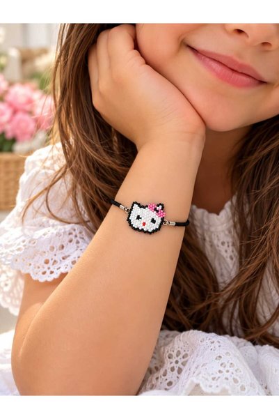 EL YAPIMI Hello Kitty Miyuki Bracelet