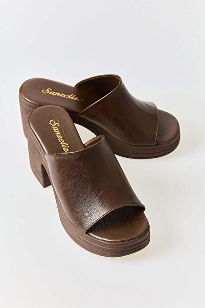 Juuuj Brown Leather Look Lightweight High Thick Heeled Open-Front Daily Slippers