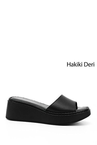 GÖNDERİ(R) Kadın Siyah Dolgu Taban Hakiki Deri Terlik