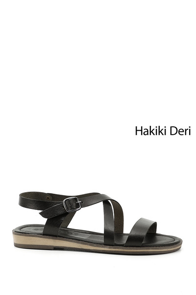 GÖNDERİ(R) Kadın Siyah Hakiki Deri Sandalet