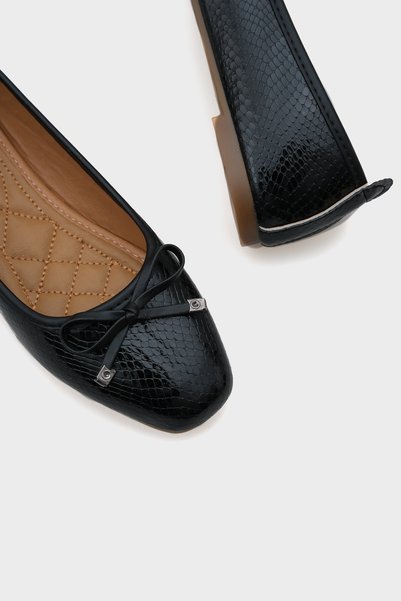 Capone Outfitters Hana Trend Fiyonklu Siyah Kadın Babet