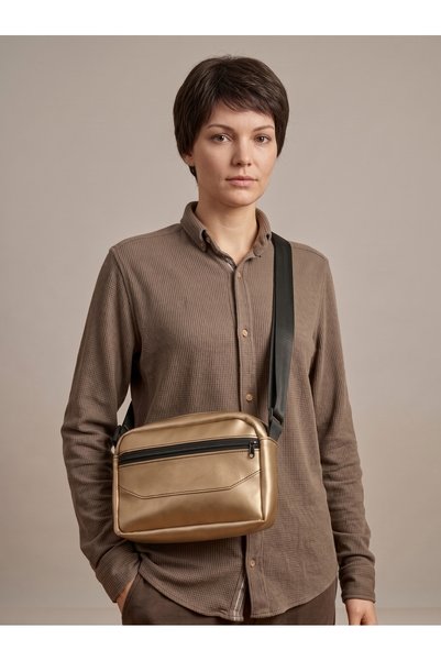 Unisex Mini Postacı Çantası Çapraz Omuz ve Göğüs Çantası Suni Deri Günlük Askılı Çanta (24X16 Cm)