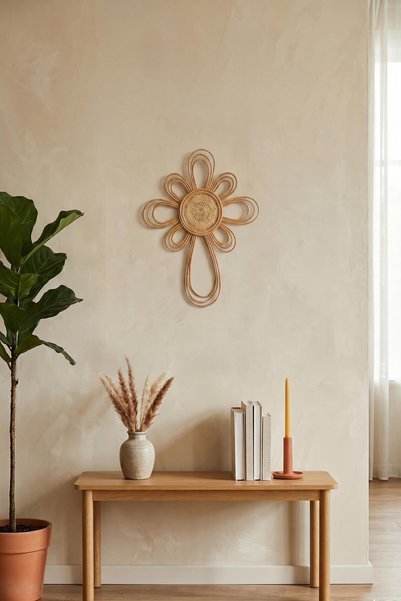 Sever Güneş Formlu El Örmesi Rattan Duvar Dekoru - 55x77 cm