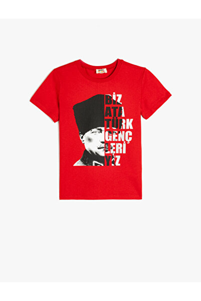 Koton Ataturk Printed Short Sleeve Crew Neck Cotton T-Shirt