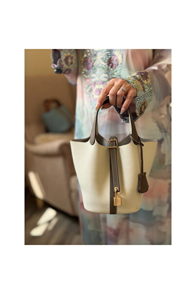 Generic Brand Reem Store Togo Bucket Bag for Women - Medium Pebbled Leather-L...