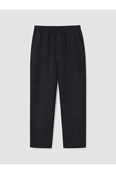 LC Waikiki Lcw Eco Black Relax Fit Men's Poplin Trousers with Nevavm Difference