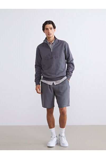 LC Waikiki Nevavm Xside Gray Comfortable Fit Men's Muslin Shorts with a Diffe...