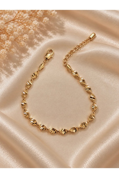 Ressia Burgu Model Singapore Ezme Chain Bracelet