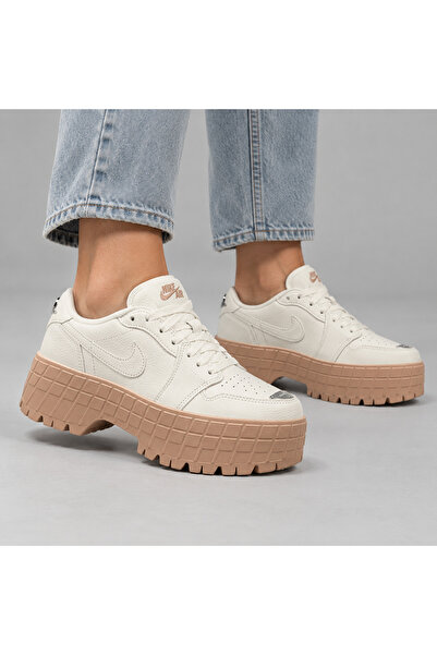 Nike Air Jordan 1 Brooklyn Low Kadın/ YÜKSEK TOPUKLU Beyaz Spor Ayakkabı