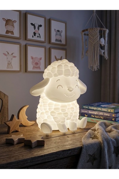Bebek ve Çocuk Odası Sevimli Kuzu Gece Lambası - Uyku Dostu Dekoratif LED Aydınlatma