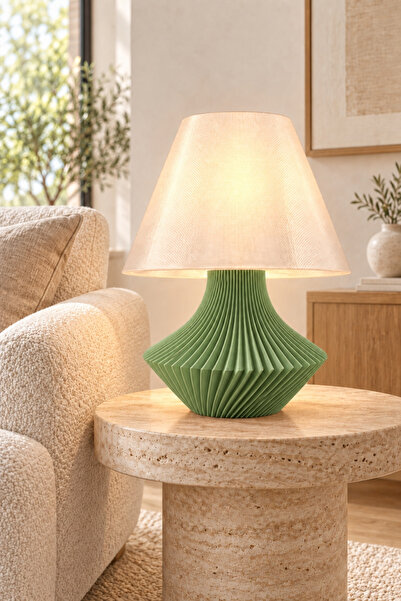 Vela Modern Matcha Dekoratif Abajur – Yarı Transparan Şapkalı Salon ve Komodin Lambası