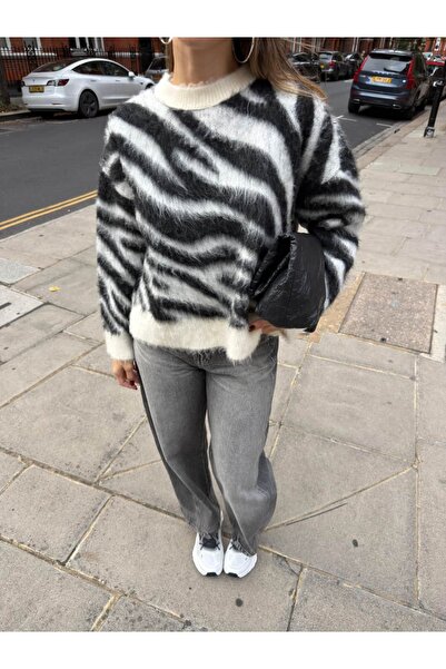 sinem kıvanç ZEBRA DESENLİ KAZAK