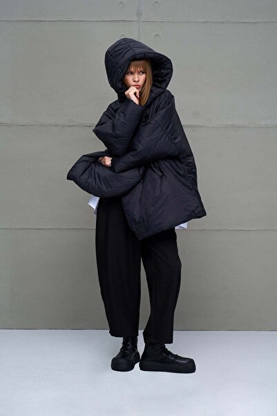 #vdr viadellerose Siyah Asimetrik Oversize Şişme Ceket 18256