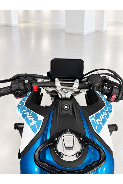 Banxtre CFMOTO NK450 için Depo Önü Kordon Sticker Seti (Sağ ve Sol )