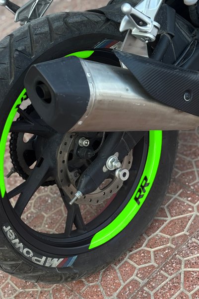 Banxtre RKS SRK 125R için RR Yazılı Çeyrek Jant Şeridi Sticker Seti