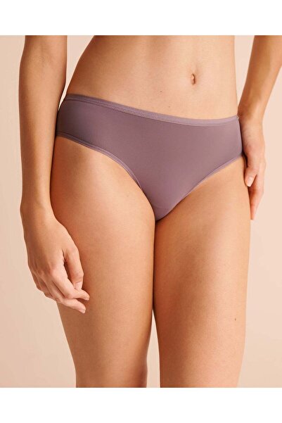 La Vie en Rose Microfiber Sleek Back Bikini Panty