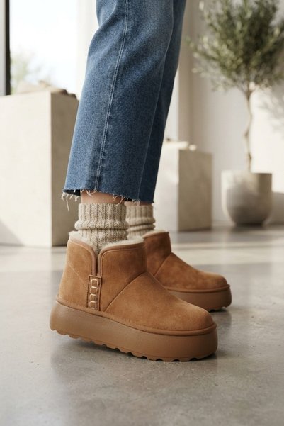 Modazirve Short Cold-Resistant Suede Women's Boots & Booties with Tan Fur Inside
