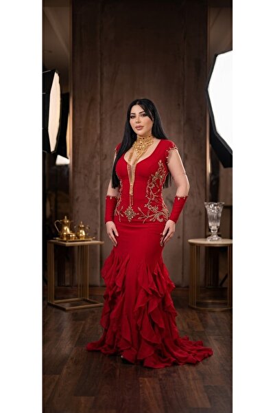 Basmat Saja Salon For Ladies Tailoring فستان سهرة أحمز بكشكش سفلي وشك يدوي