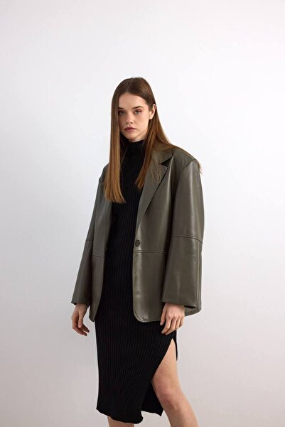 Kadın Haki Oversize Tek Düğmeli Cepli Suni Deri Blazer Ceket