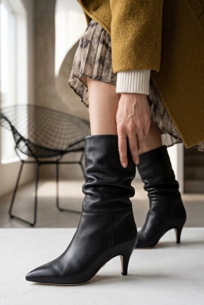 DİVOLYA Sophia Short Black Bellows Boots (7 cm Heel) Pull-On Daily Women's Boots