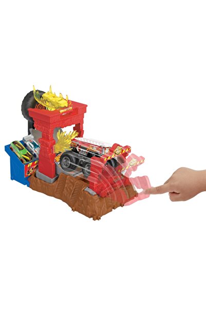 HOT WHEELS Set de mașini de zborâre în arena MONSTER TRUCK cu 5 alarme