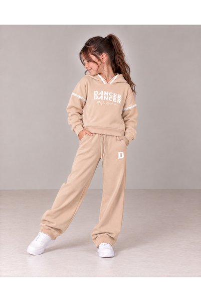 TOP CLOTHE طقم بناتي شتوي هودي وبنطال مبطن بالمخمل بتفاصيل دانتيل – بيج وأوف وايت