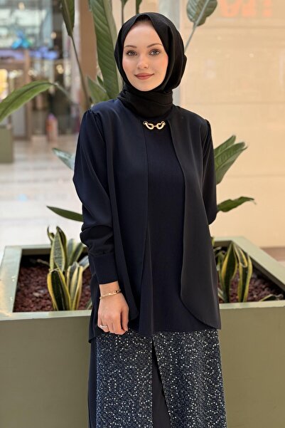 Ghisa Mercerized Combination Tunic with Gold Accessories