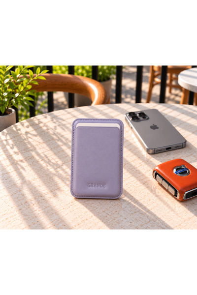 Grande Vegan Leather Magsafe Card Holder Lilac