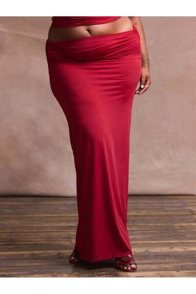 Sheya Musera by maxi skirt, red