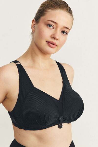 C&City Wireless Gathering Bra Cc892 Black