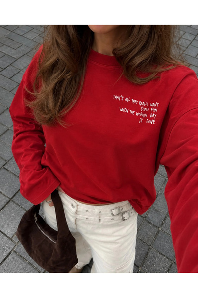 Eka Kadın Kırmızı Viral Sloganlı Uzun Kol Oversize T-shirt 4853