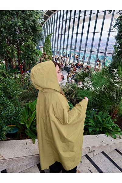 Liva Cape Kadın Oversize Pelerin Kesim Çıtçıtlı Uzun Yağmurluk