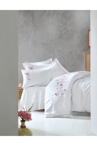 Cotton Box Perla white 6-piece embroidered cotton sateen king-size duvet cove...