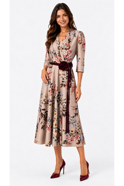 La Donna Rochie midi satinată cu imprimeu floral, croi cloș și cordon în talie