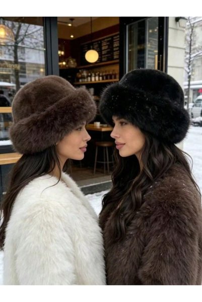 Betülce طقم نسائي مكون من قطعتين من قبعات الشتاء المخملية