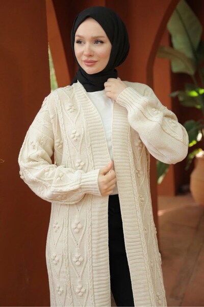 HNT Hayrunnisa Tesettür كارديجان طويل منسوج بنقشة الكرز كريمي HNT2815